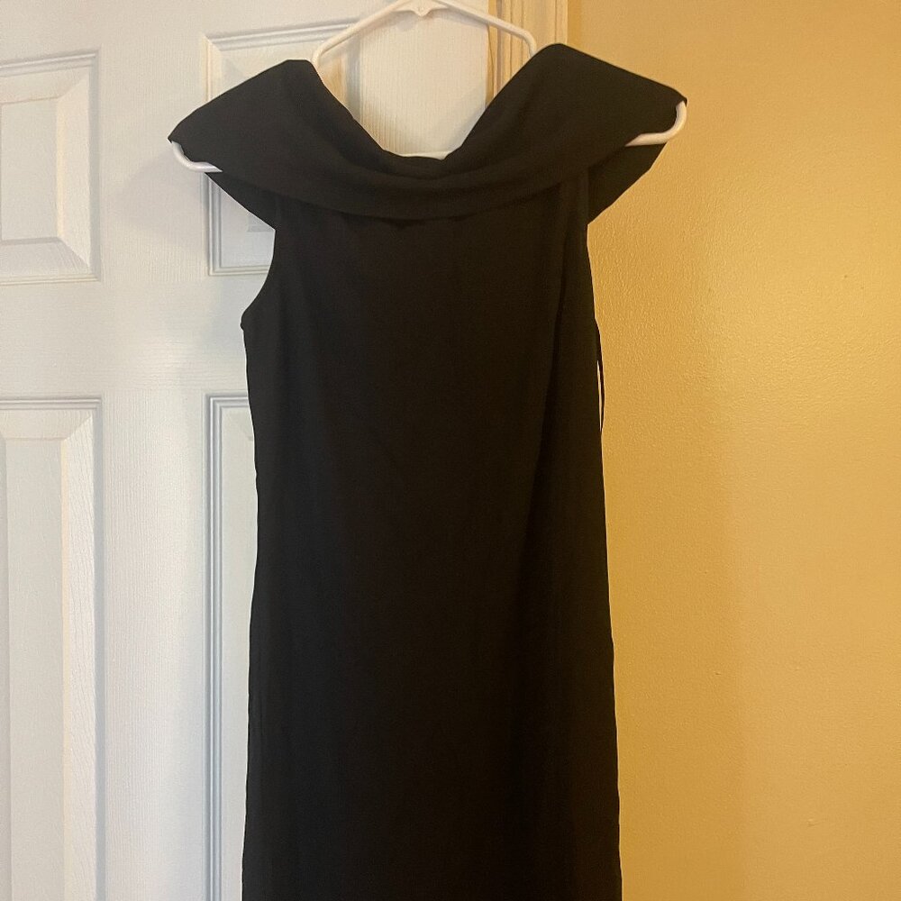 Black Midi Rayon/Polyester Blend Shift